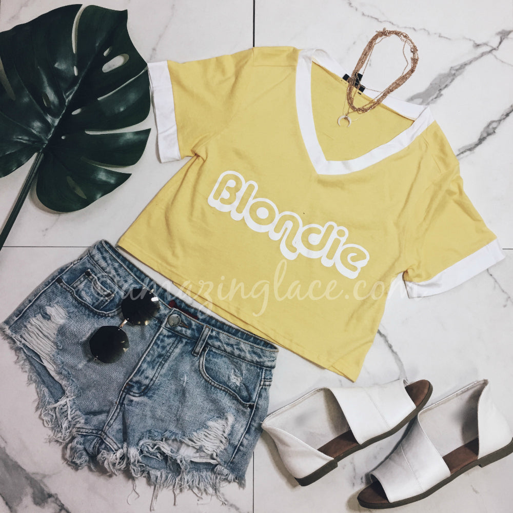 BLONDIE TOP AND JEAN SHORTS OUTFIT