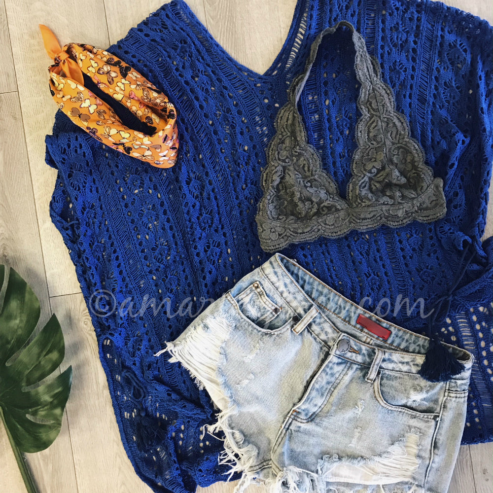 BLUE COVER UP AND DENIM SHORTS OUTFIT