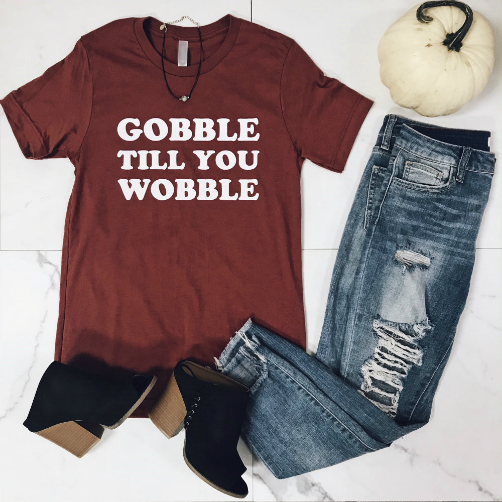 GOBBLE GRAPHIC TEE HOLIDAY OUTFIT