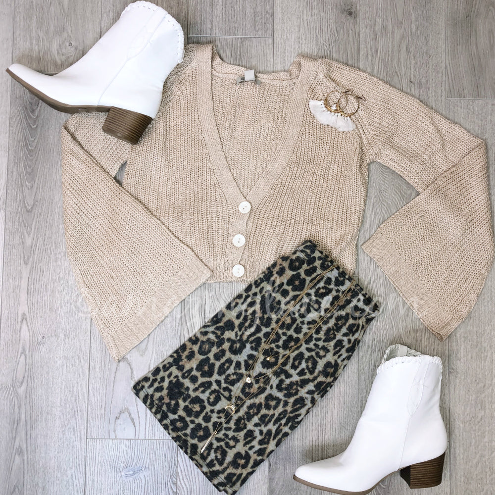 KNIT SWEATER AND LEOPARD FLARES OUTFIT