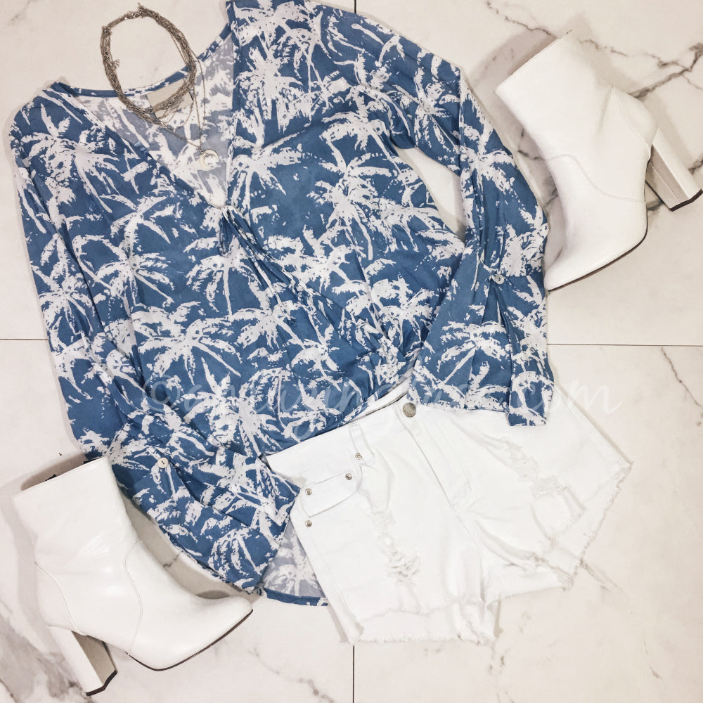 BLUE PALM TOP AND WHITE SHORTS OUTFIT