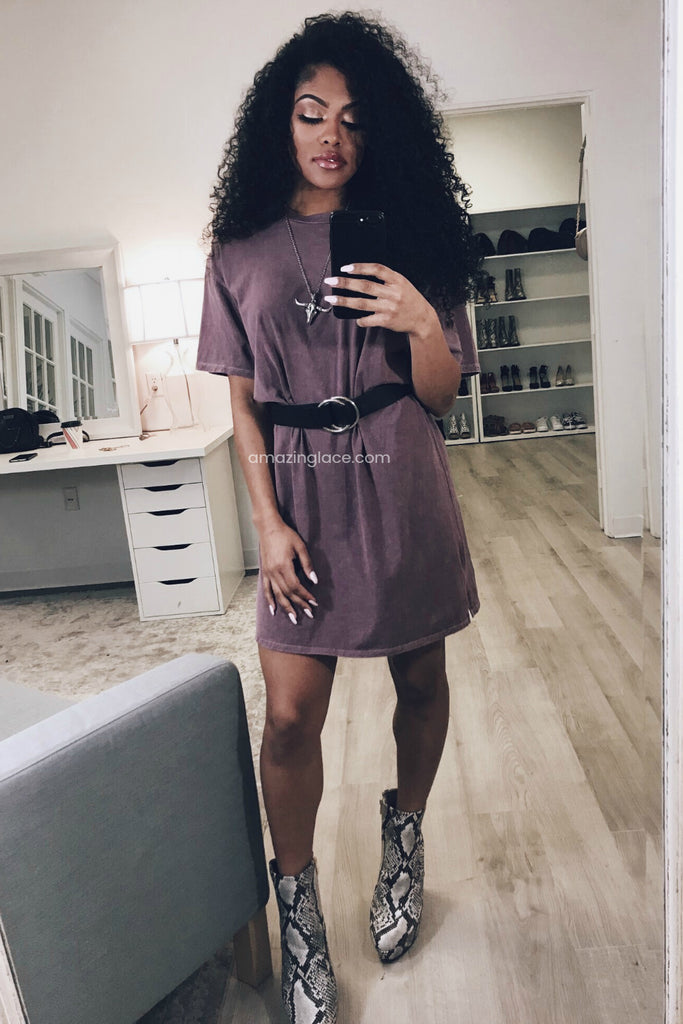 SANGRIA T-SHIRT DRESS AND BOOTIES OUTFIT