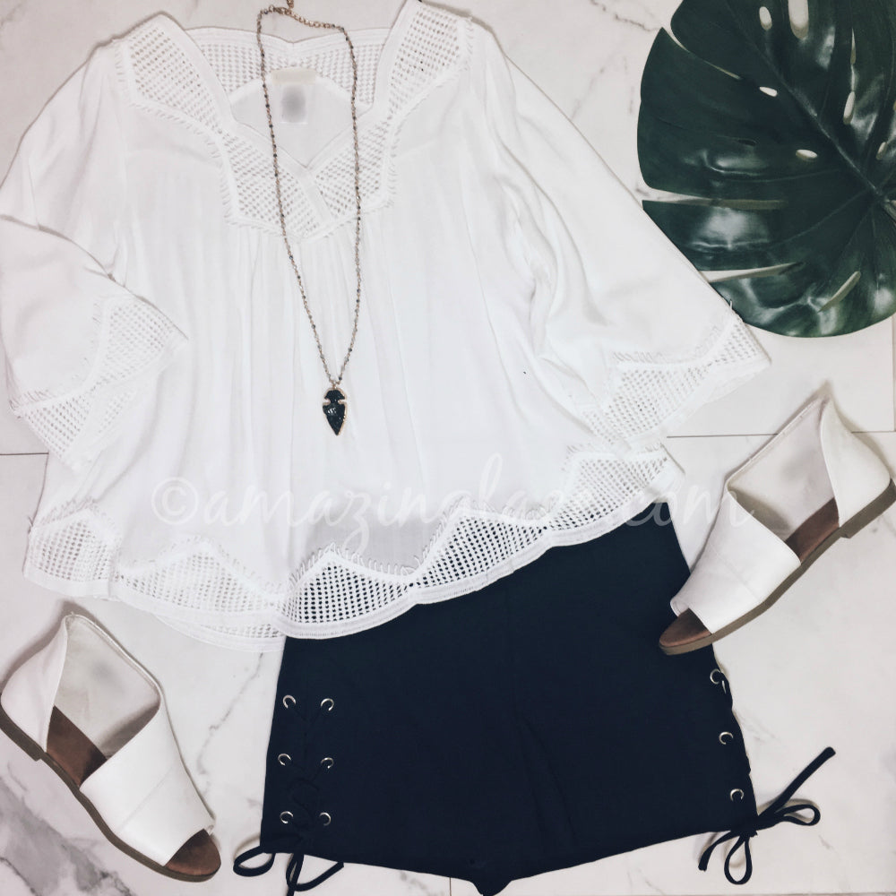 WHITE CROCHET DETAIL TOP AND SHORTS OUTFIT