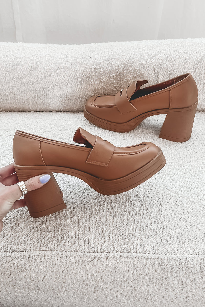 DEAL Dress Code Queen Block Heel Loafers Amazing Lace