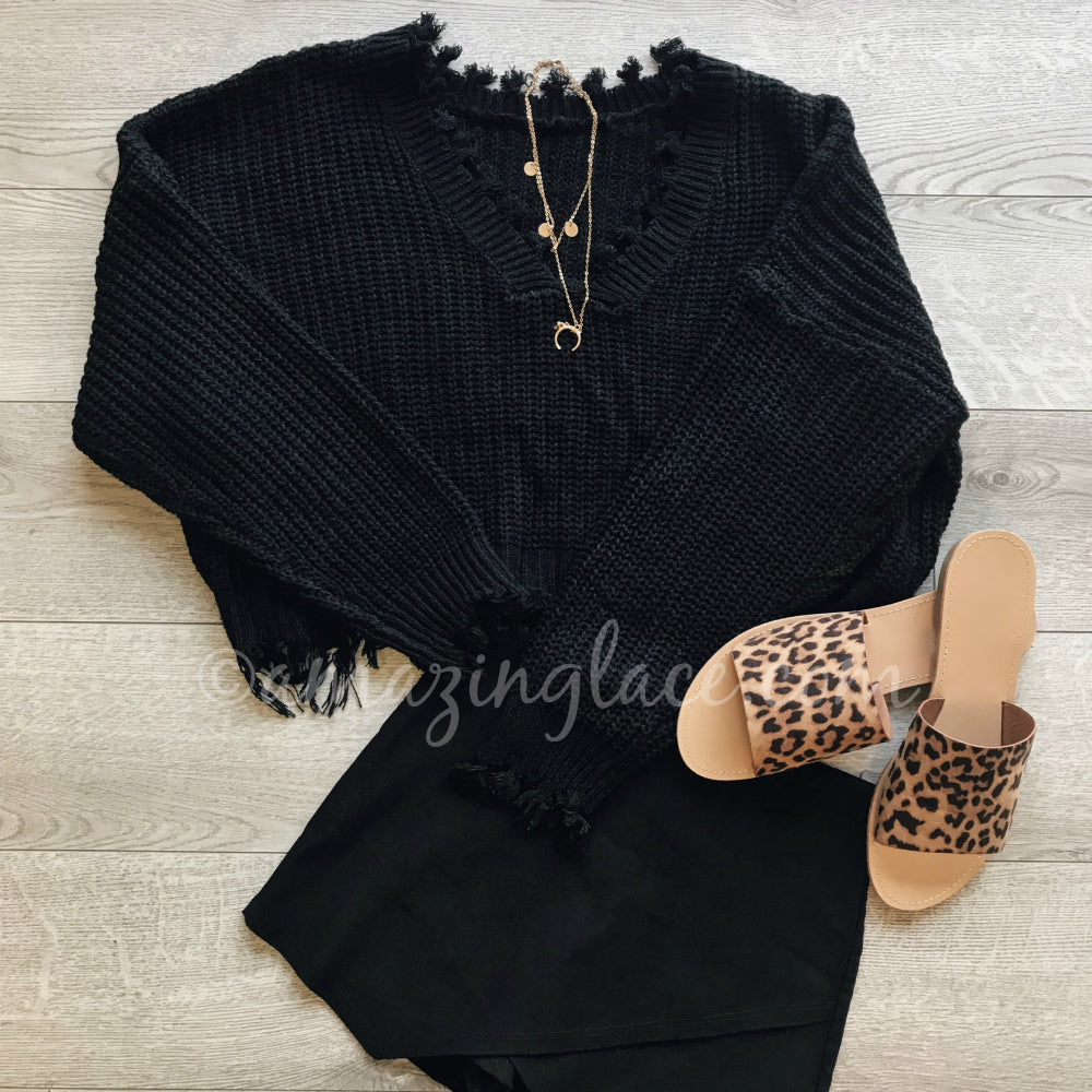 BLACK FRAYED SWEATER AND BLACK SKORT OUTFIT