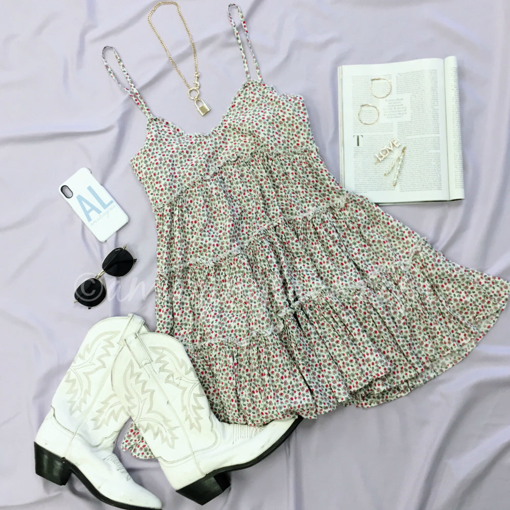 FLORAL DRESS AND WESTERN BOOTS OUTFIT
