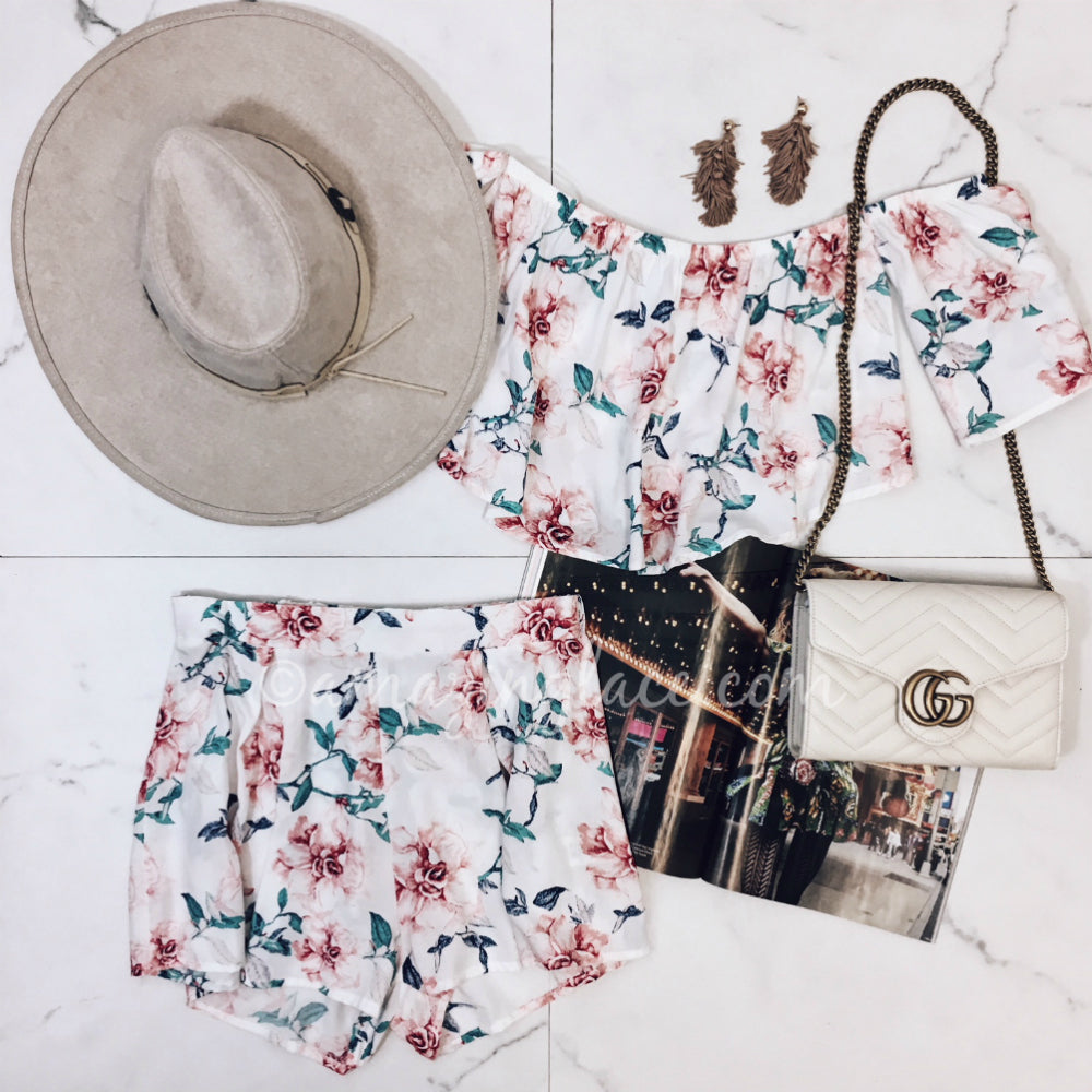 FLORAL SET AND HAT OUTFIT