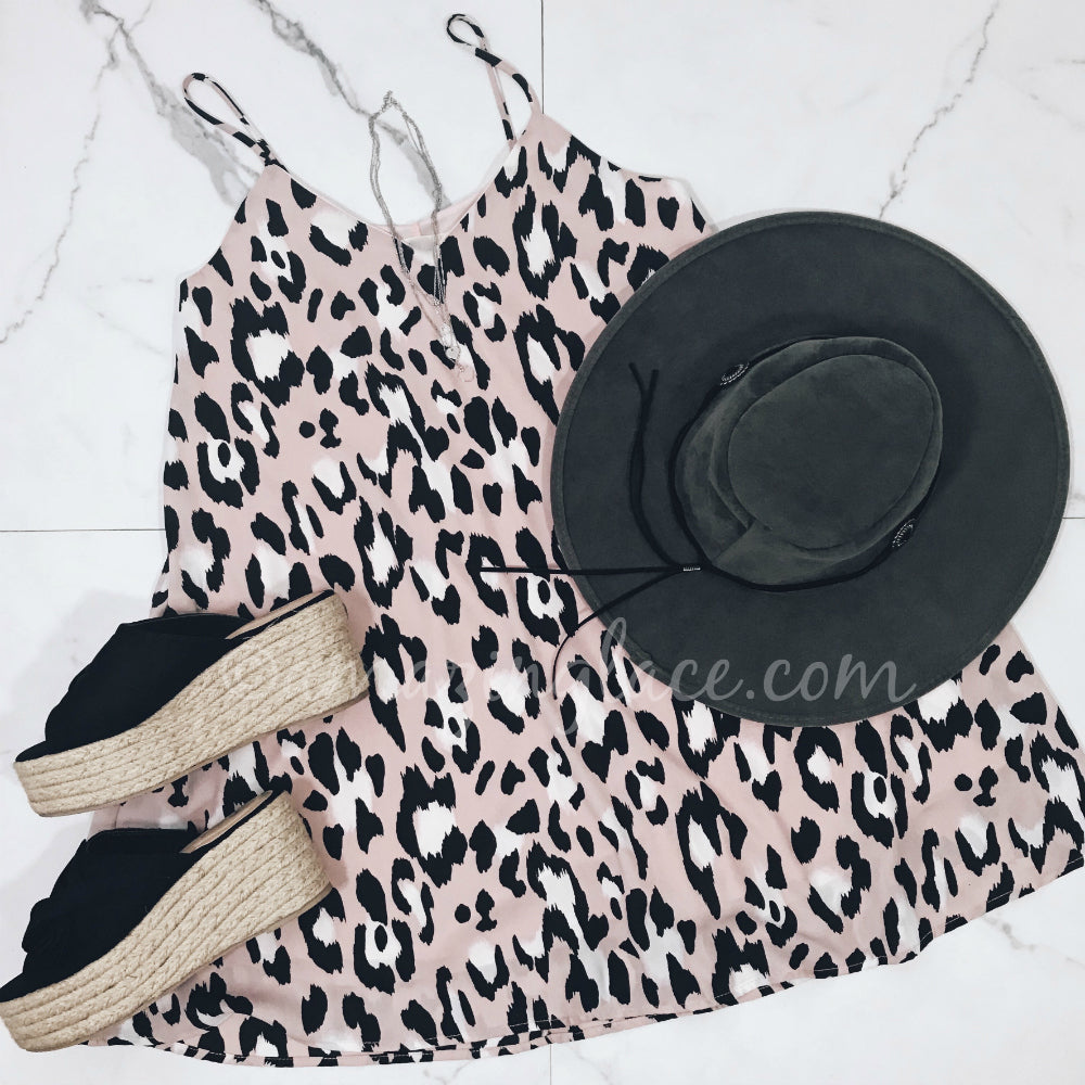 LEOPARD DRESS AND ESPADRILLES OUTFIT