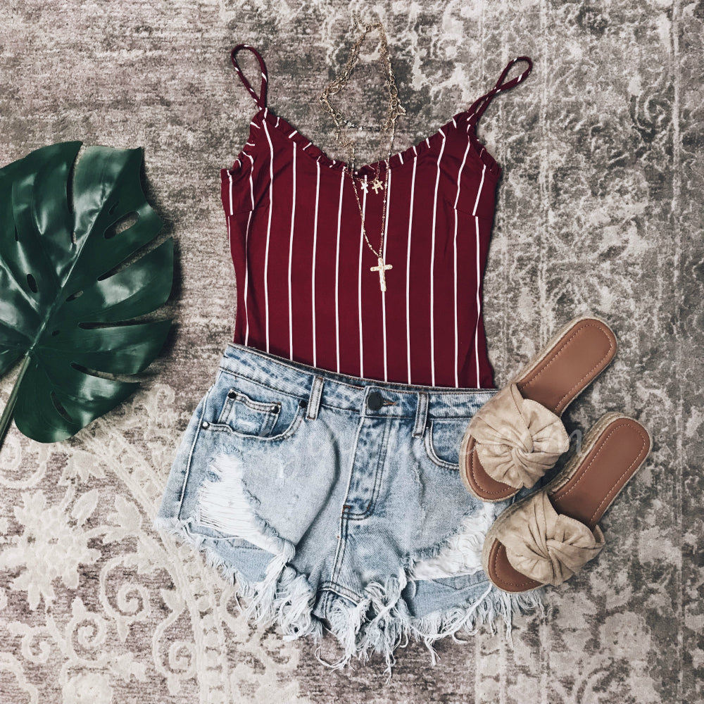 STRIPED BURGUNDY BODYSUIT AND DENIM SHORTS OUTFIT