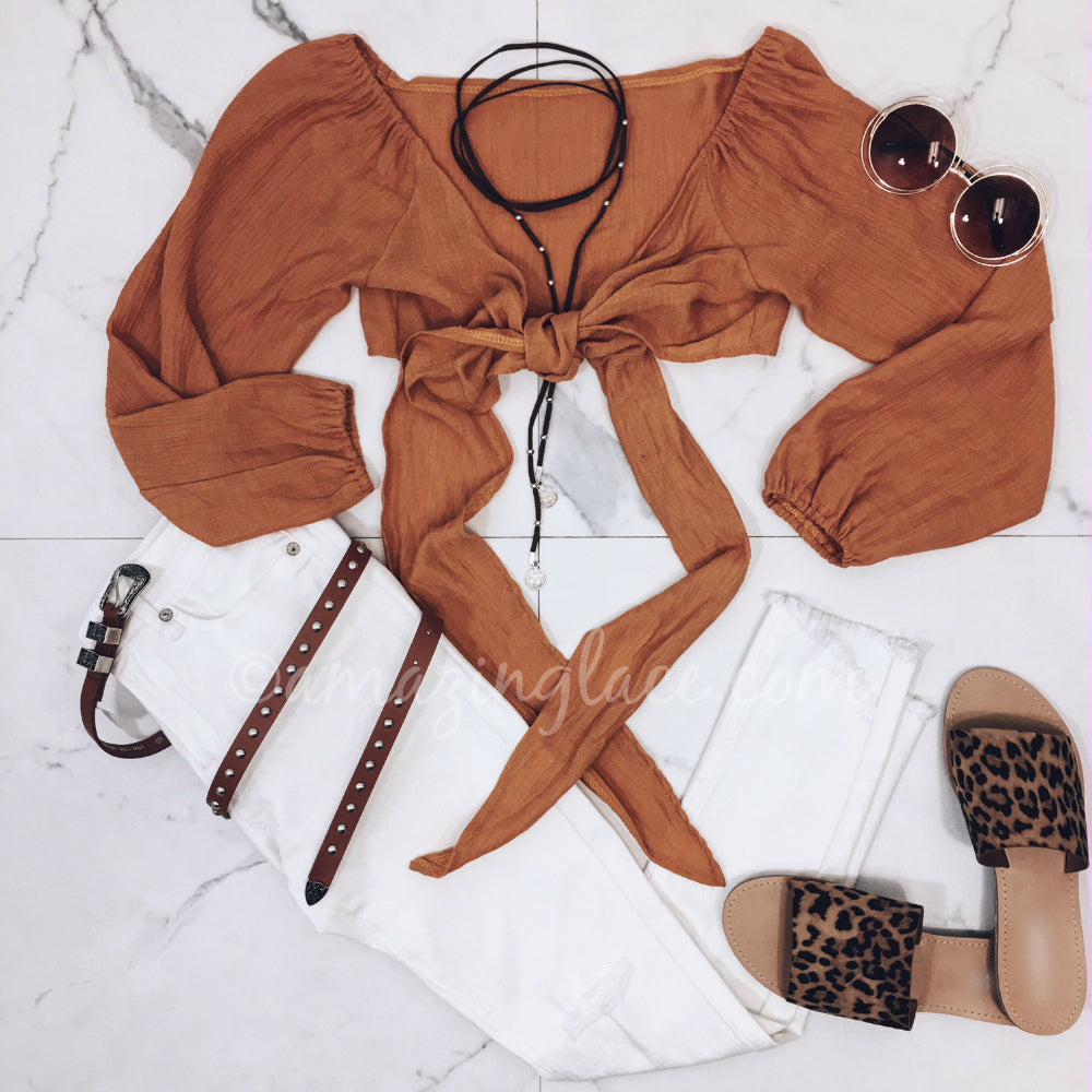 RUST TIE TOP AND WHITE JEANS OUTFIT