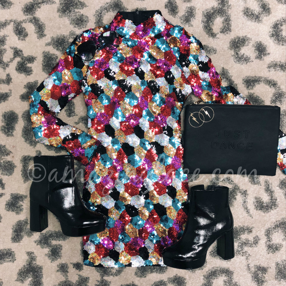 SEQUIN DRESS AND PATENT PLATFORM BOOTIES OUTFIT