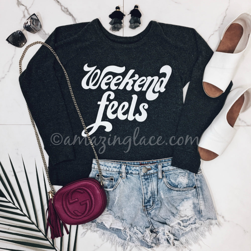 WEEKEND FEELS SWEATER AND SHORTS OUTFIT