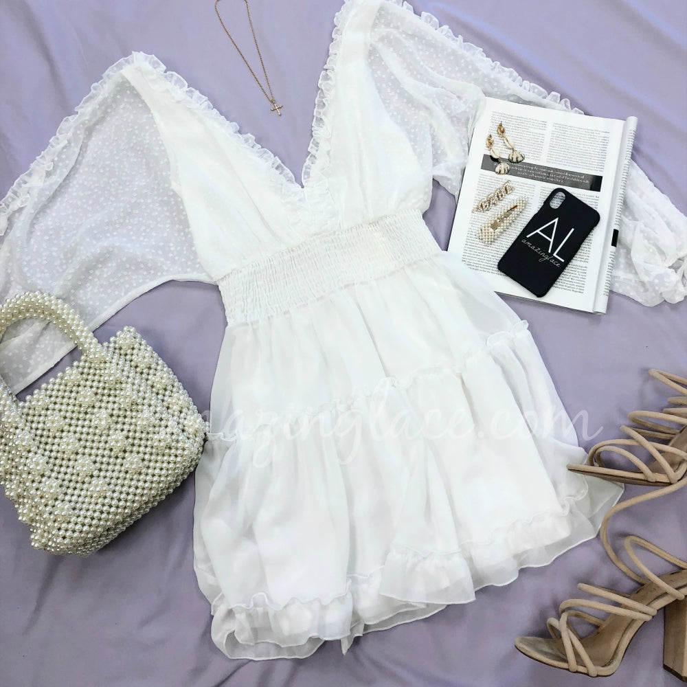 WHITE LACE DRESS AND PEARL PURSE OUTFIT