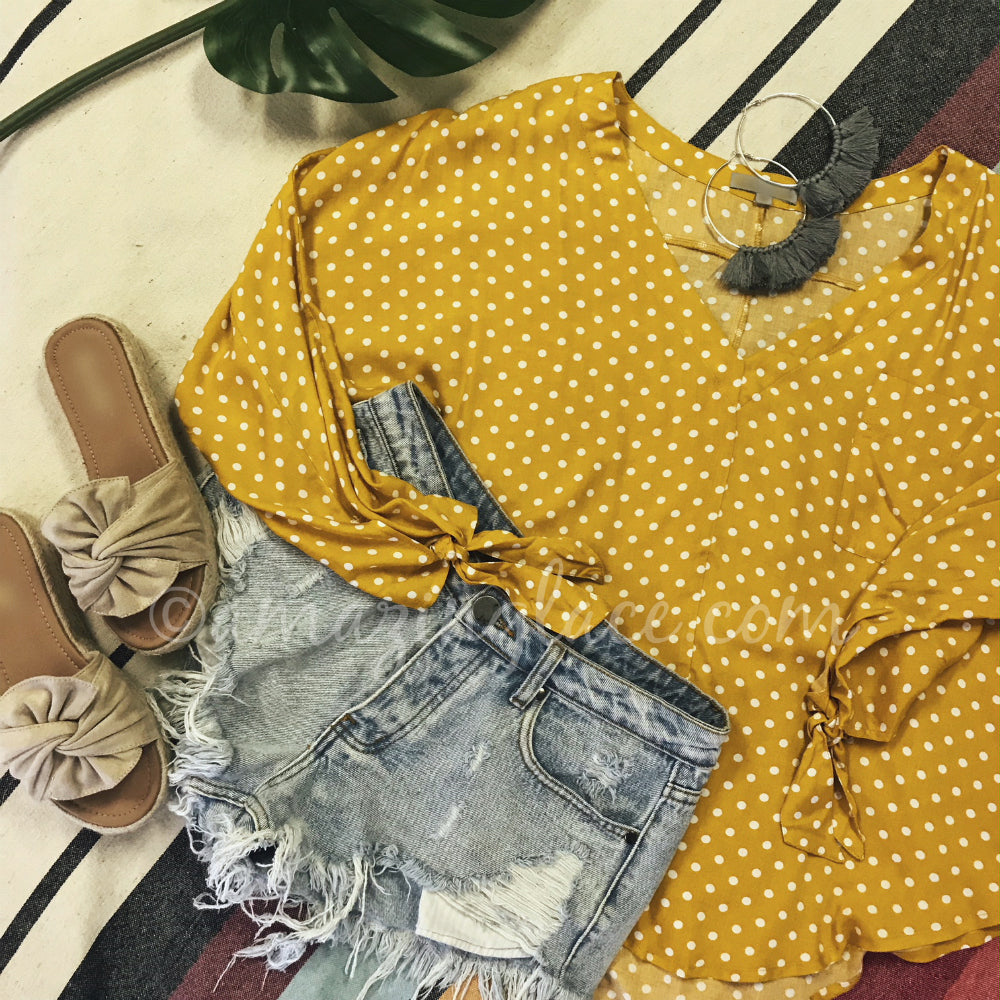 MUSTARD POLKA DOT TOP AND DENIM SHORTS OUTFIT