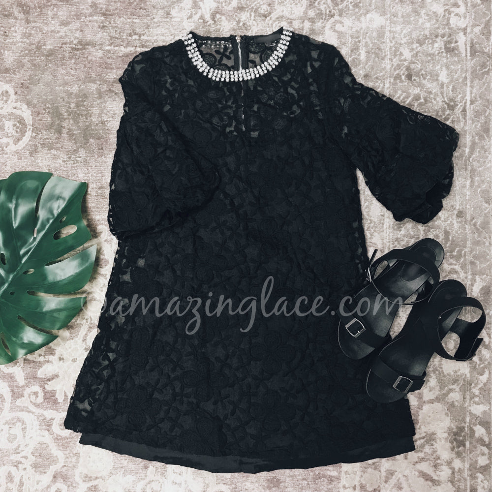 BLACK LACE EMBELLISHED DRESS AND HEELS OUTFIT