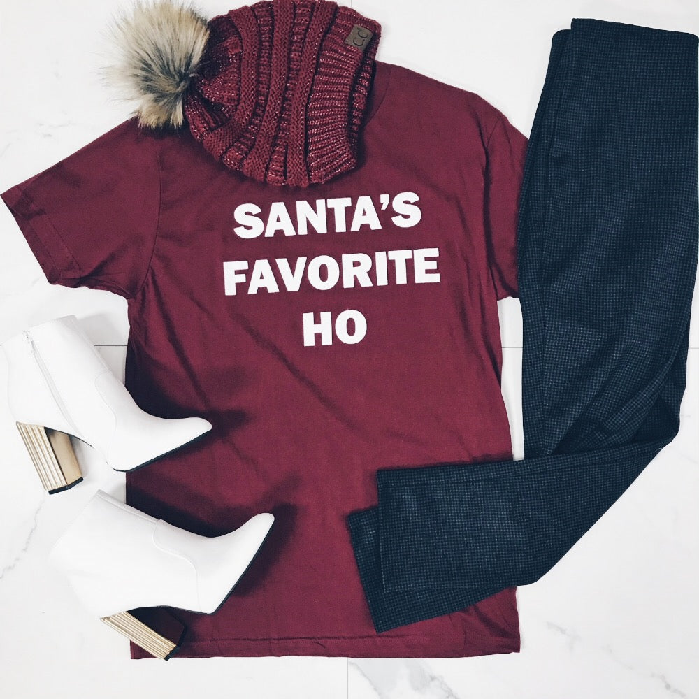 SANTA'S FAVORITE HO HOLIDAY TOP OUTFIT