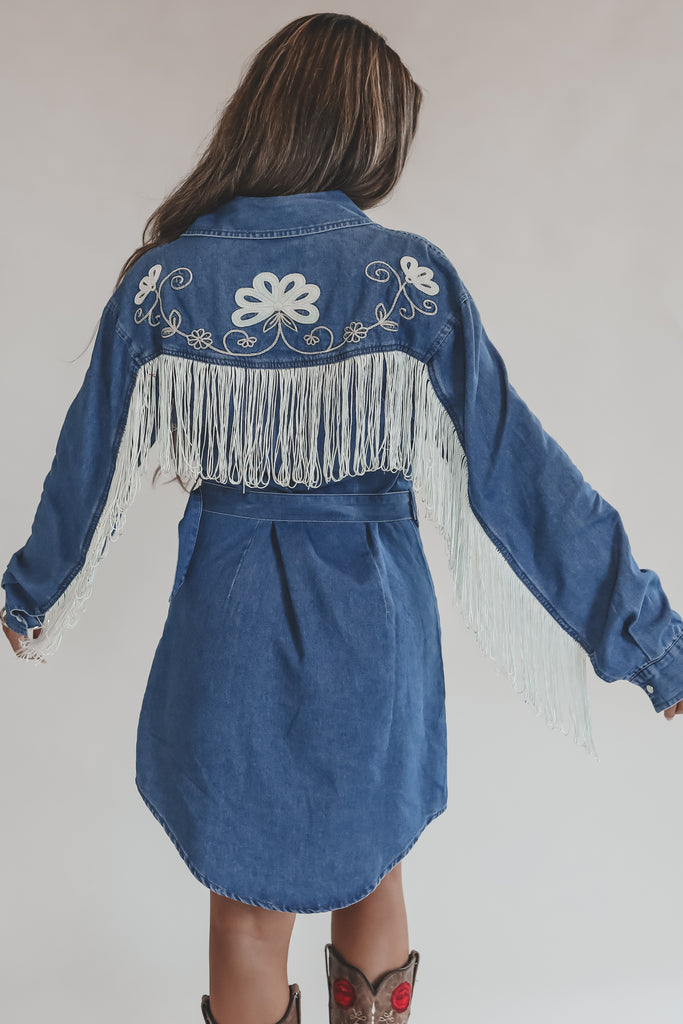 Iconic Cowgirl Denim Fringe Pearl Snap Mini Dress M Iconic Cowgirl Denim Fringe Pearl Snap Mini Dress M