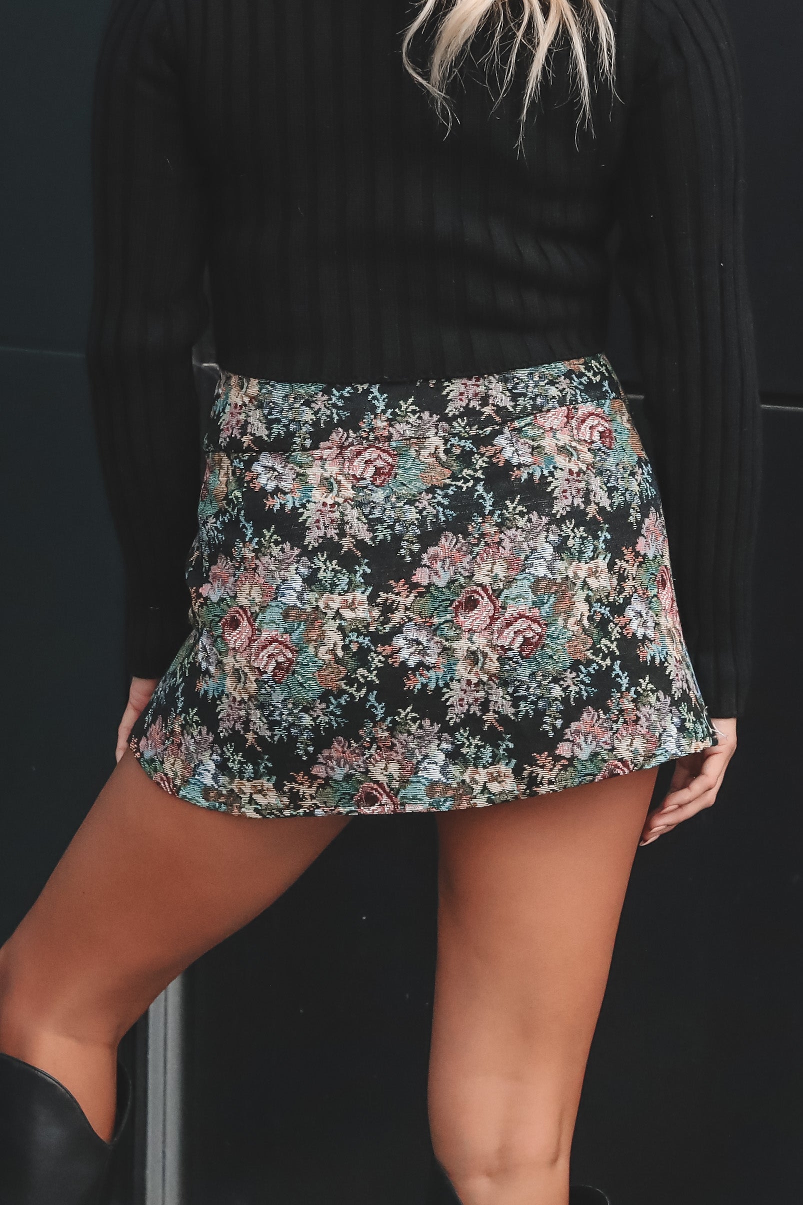 無料配送 ◆ Sculptor ◆ Braided Cottage Skort DEAL Love Like This Floral Brocade Mini Skort – Amazing Lace