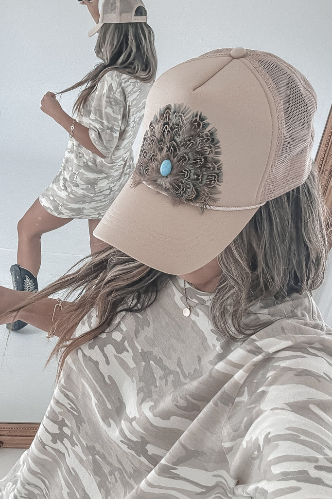 Feather trucker hat 