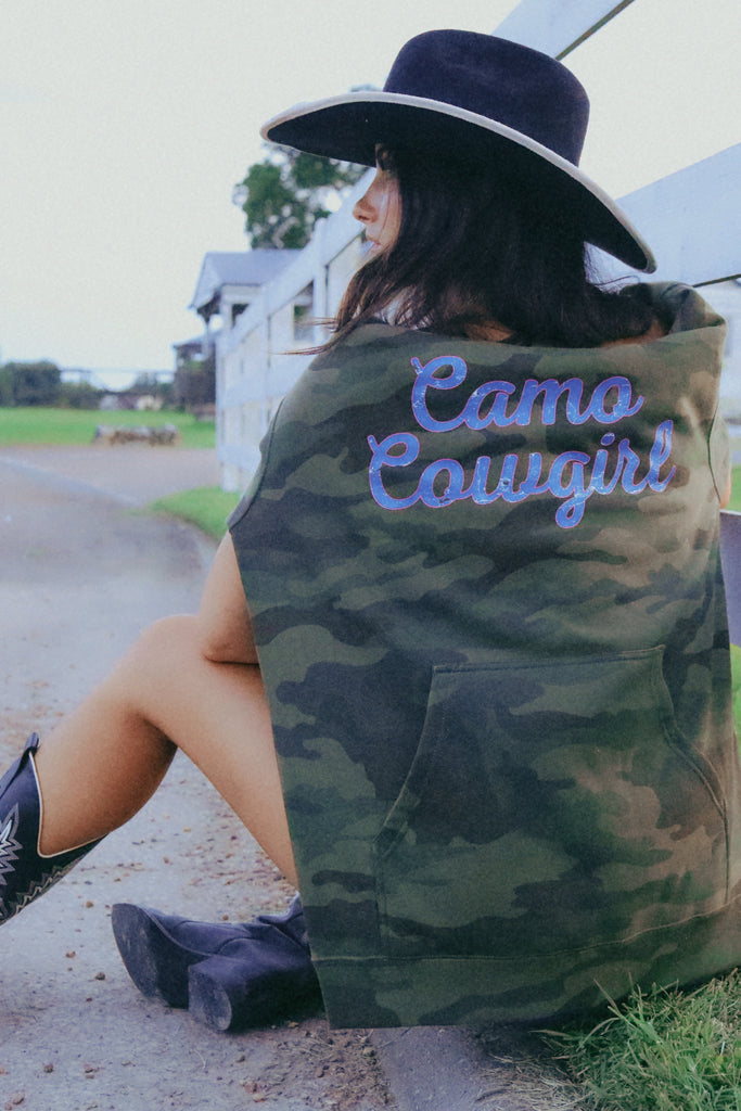 Layering Camo sweatshirt 