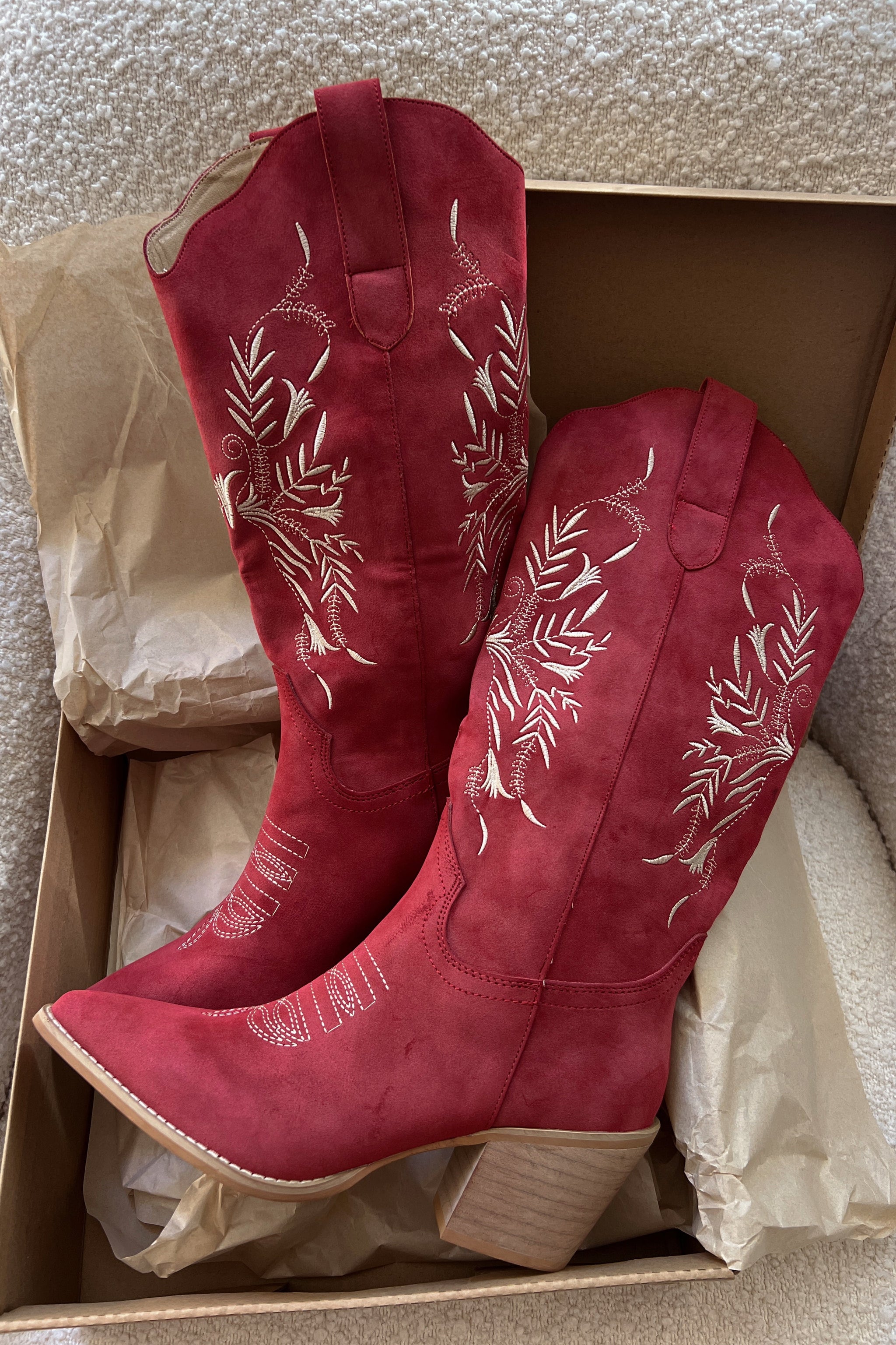 Left On Red Western Suede Embroidered Cowgirl Boots – Amazing Lace Left On Red Western Suede Embroidered Cowgirl Boots – Amazing Lace