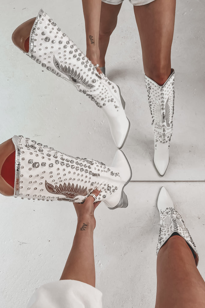 stylish lace shoes